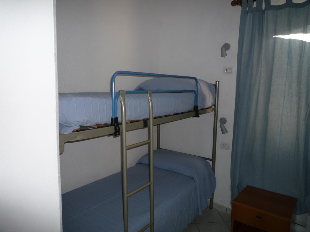Villetta Sunrise 9 Costa Rei Room photo